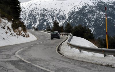 Pneumàtics per a neu vs. Cadenes de neu